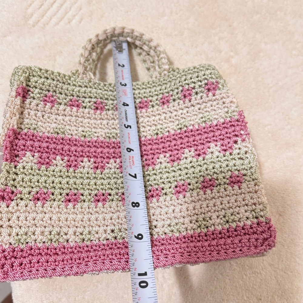 Brigit-Mary Pink Beige Crochet Floral Top Handle Satchel Handbag Knit Purse - Picture 8 of 10